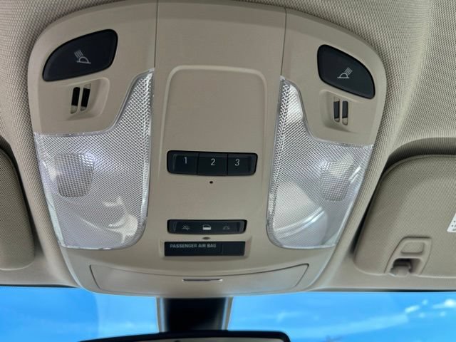 Used 2014 Buick LaCrosse Leather FWD image 14