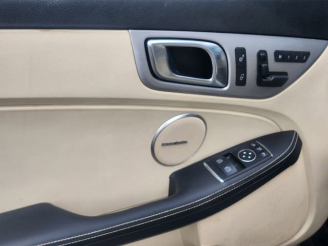 Used 2014 Mercedes-Benz SLK 250 image 10