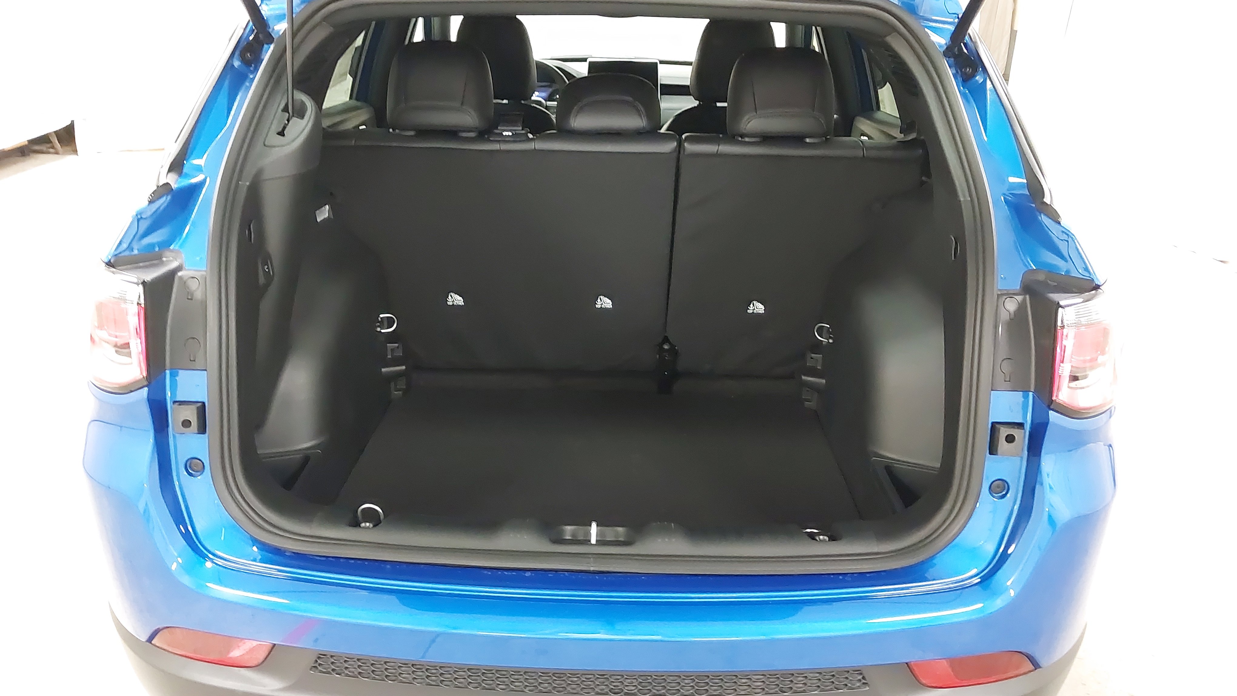 New 2026 Jeep Compass Latitude w/ Quick Order Package 29K image 27