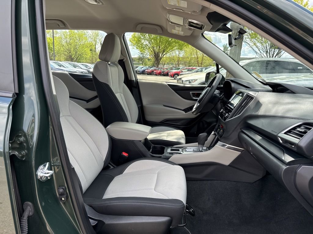 Used 2024 Subaru Forester image 27