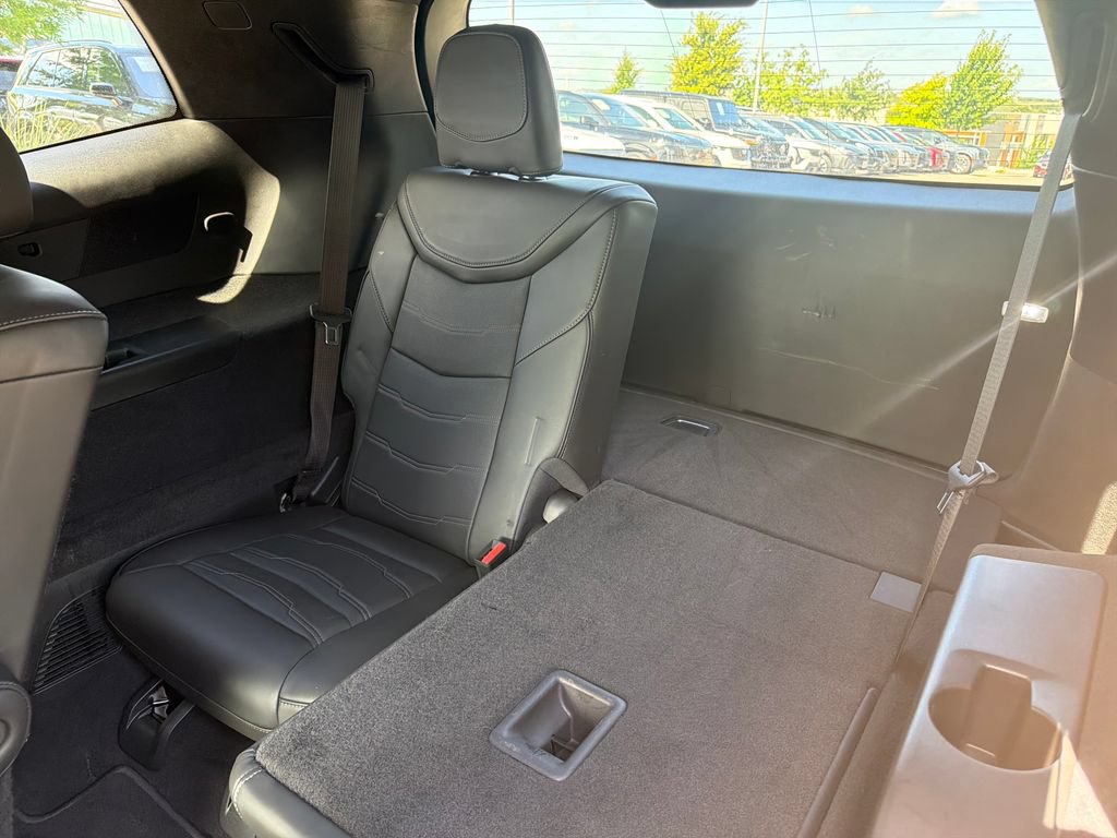 Certified 2023 Cadillac XT6 Sport w/ Platinum Package AWD/4WD image 35