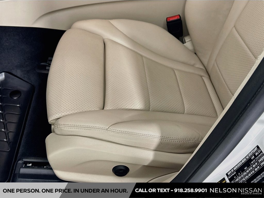 Used 2022 Mercedes-Benz GLC 300 4MATIC image 18