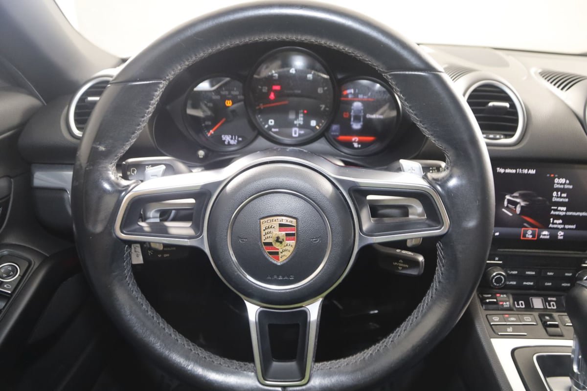 Used 2017 Porsche 718 Boxster RWD image 25