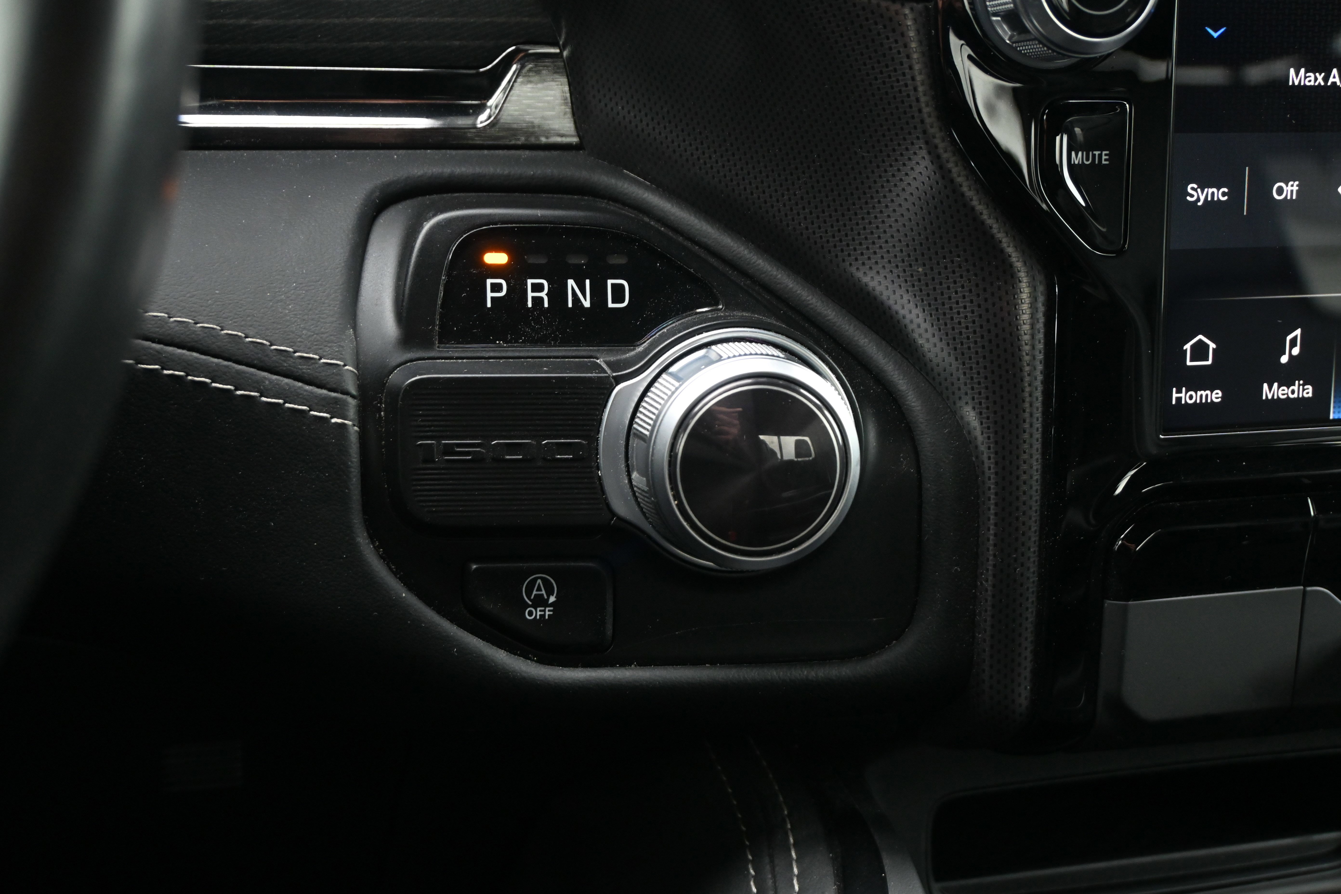 Used 2022 RAM 1500 Limited image 20