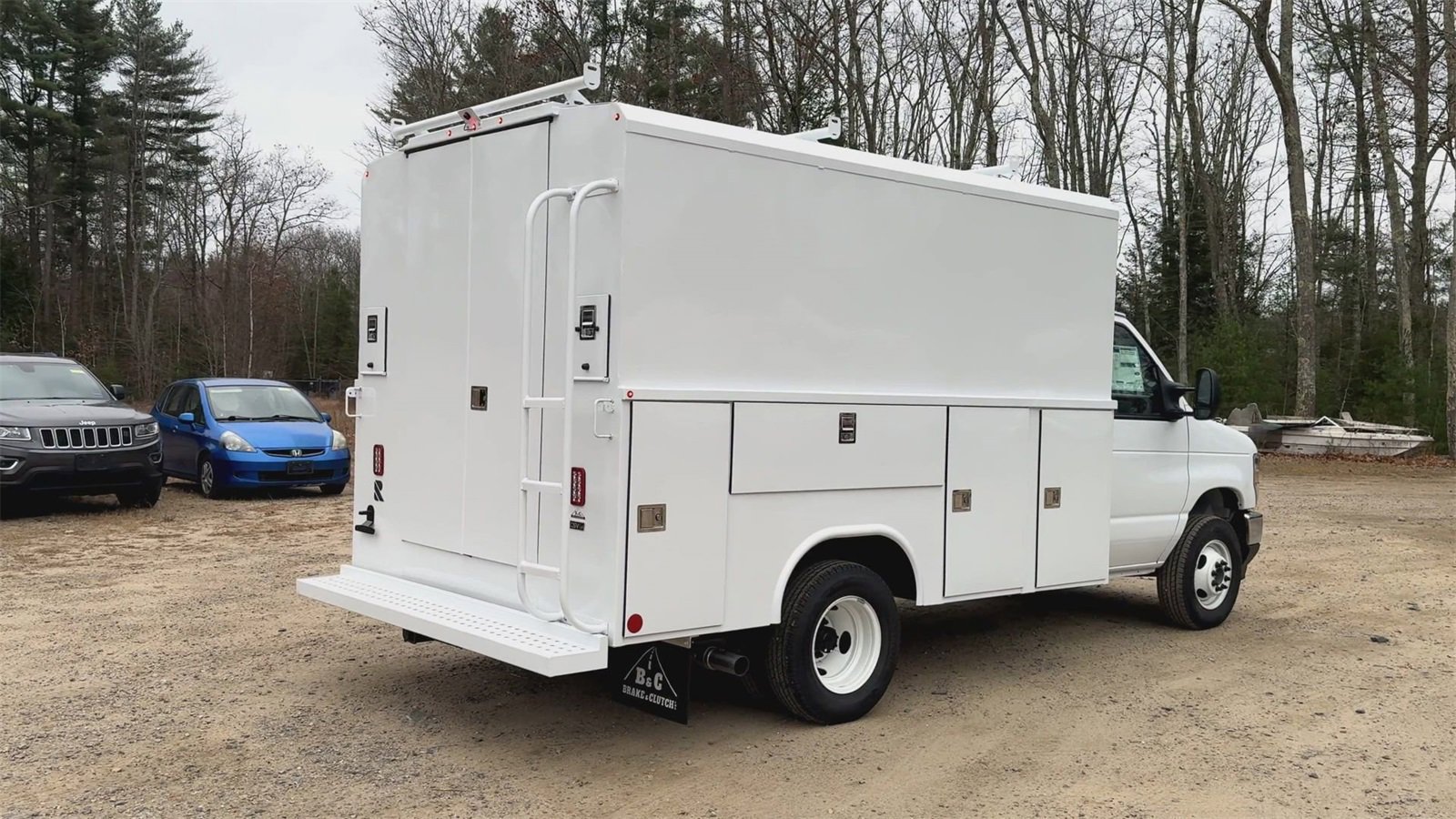 New 2025 Ford E-350 and Econoline 350 Super Duty w/ Power Equipment Group image 8