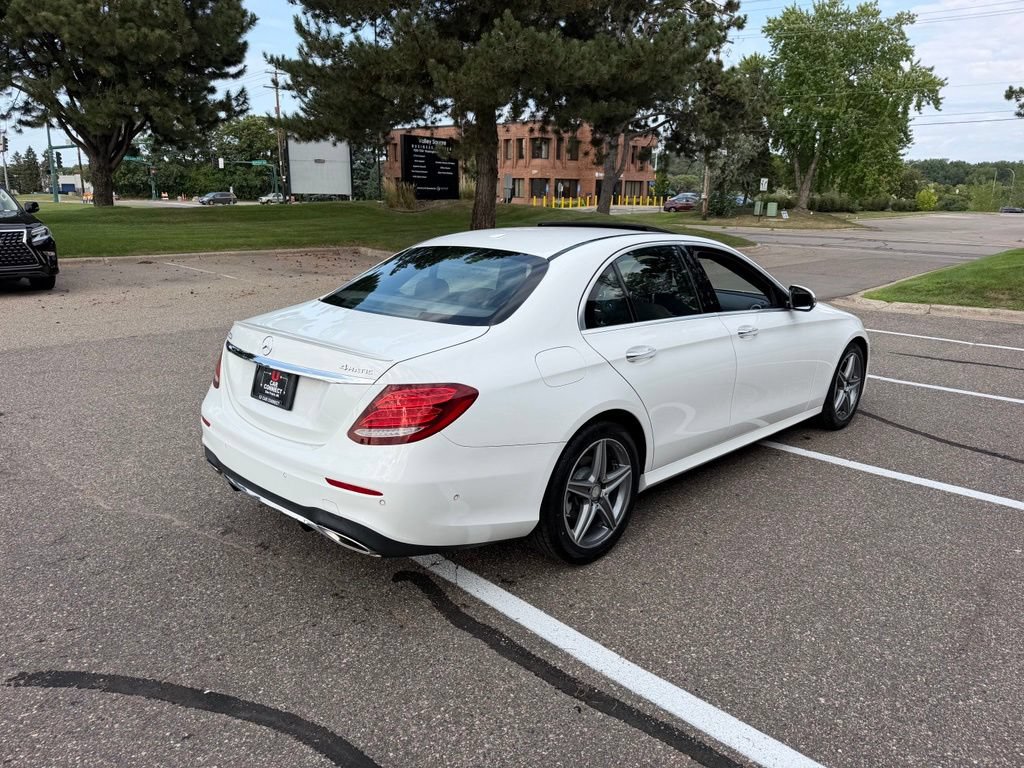 Used 2017 Mercedes-Benz E 300 4MATIC image 11