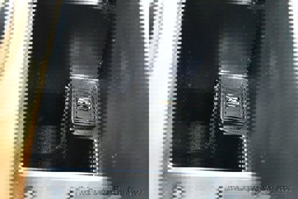 Used 2011 INFINITI QX56 4WD w/ Theater Pkg image 55