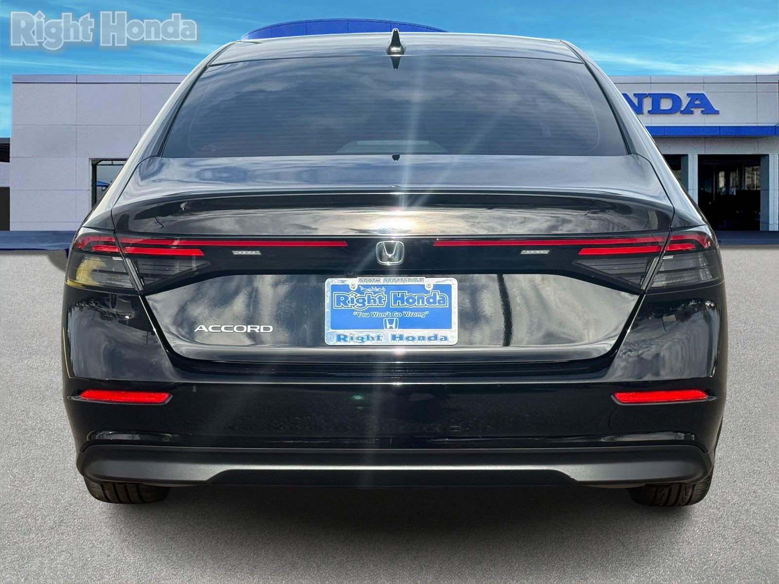 Used 2024 Honda Accord LX image 7