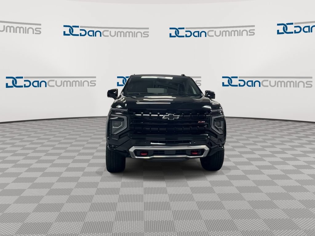 New 2026 Chevrolet Suburban Z71 w/ Comfort Package AWD/4WD image 3