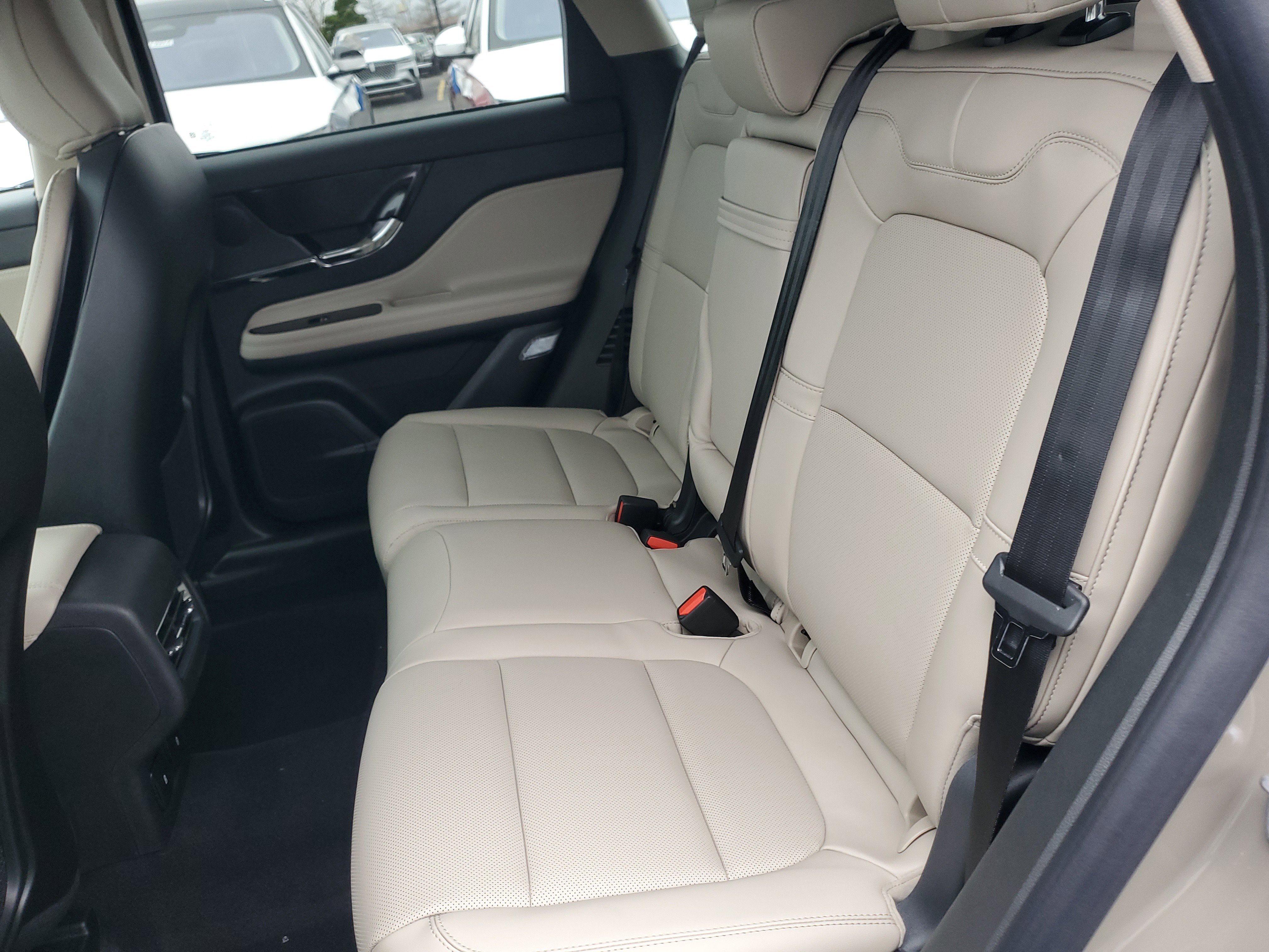 New 2026 Lincoln Corsair Premiere AWD/4WD image 28