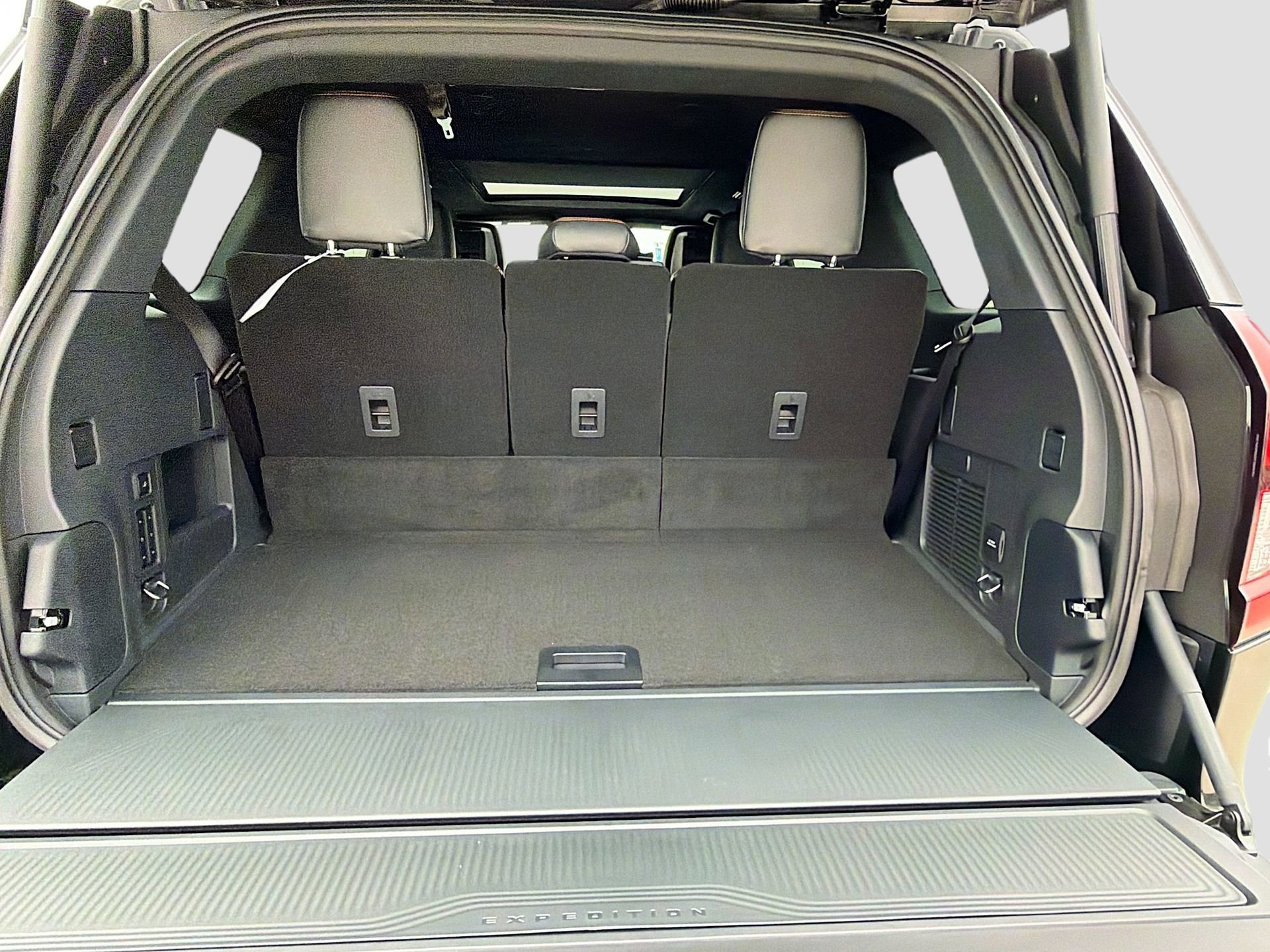 New 2026 Ford Expedition Tremor image 35
