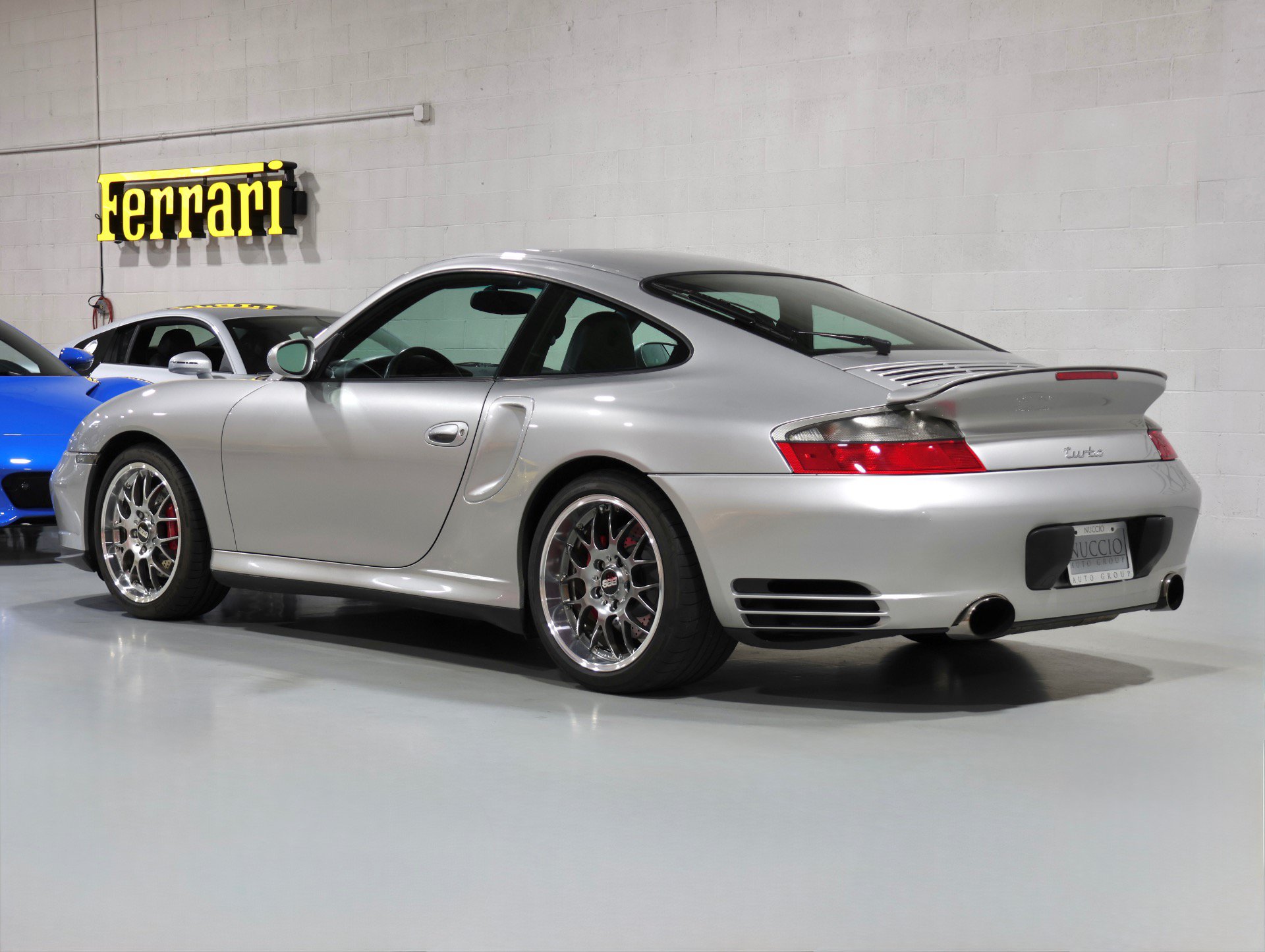 Used 2002 Porsche 911 Turbo AWD/4WD image 10