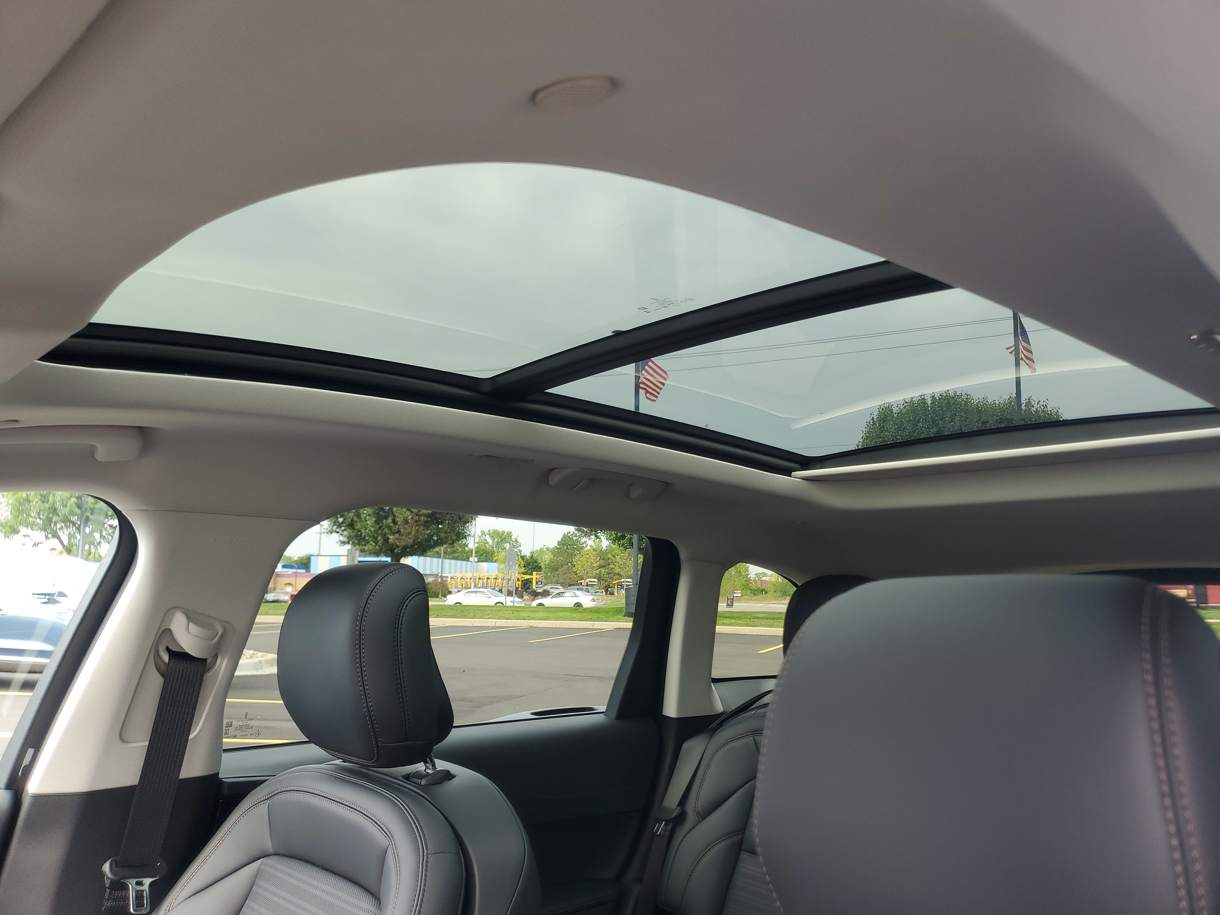 New 2026 Lincoln Nautilus Reserve AWD/4WD image 10