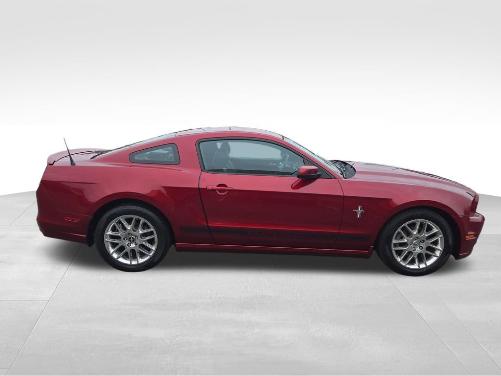 Used 2014 Ford Mustang Premium w/ Equipment Group 202A image 6