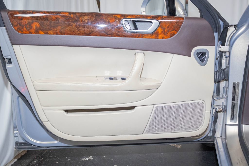 Used 2012 Bentley Flying Spur Flying Spur AWD/4WD image 10