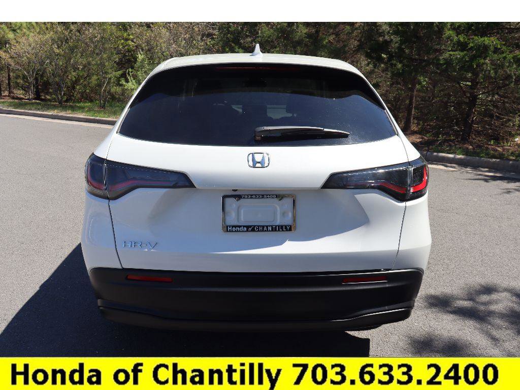 Used 2026 Honda HR-V LX image 6