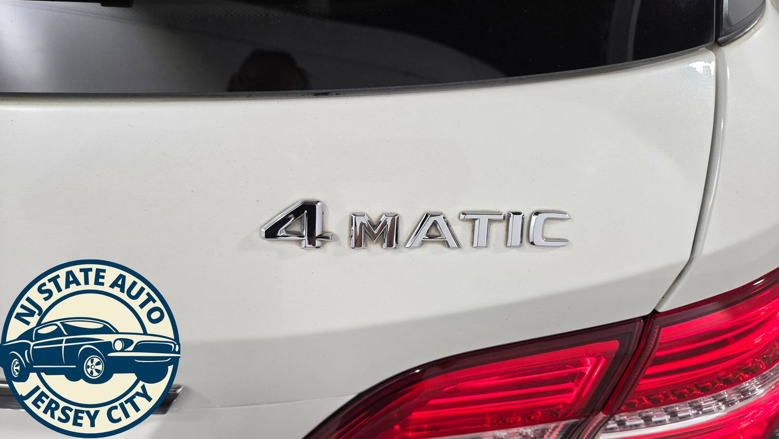 Used 2014 Mercedes-Benz ML 350 4MATIC w/ Premium 1 Package image 32