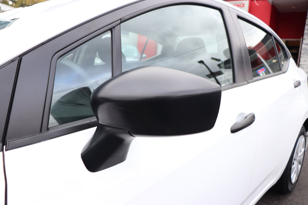 Used 2024 Nissan Versa S w/ Trunk Package image 46