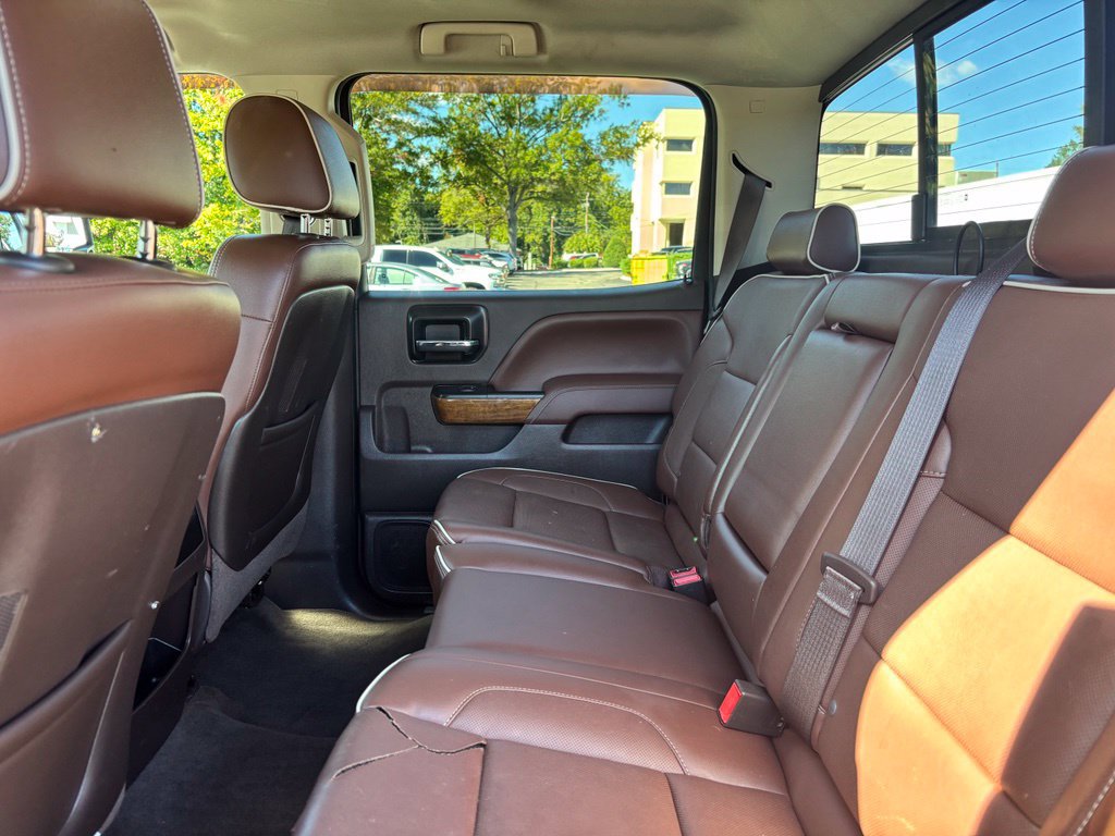 Used 2014 Chevrolet Silverado 1500 High Country w/ High Country Premium Package AWD/4WD image 22