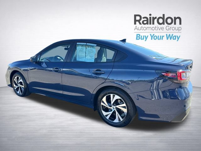 Used 2025 Subaru Legacy Premium AWD/4WD image 5