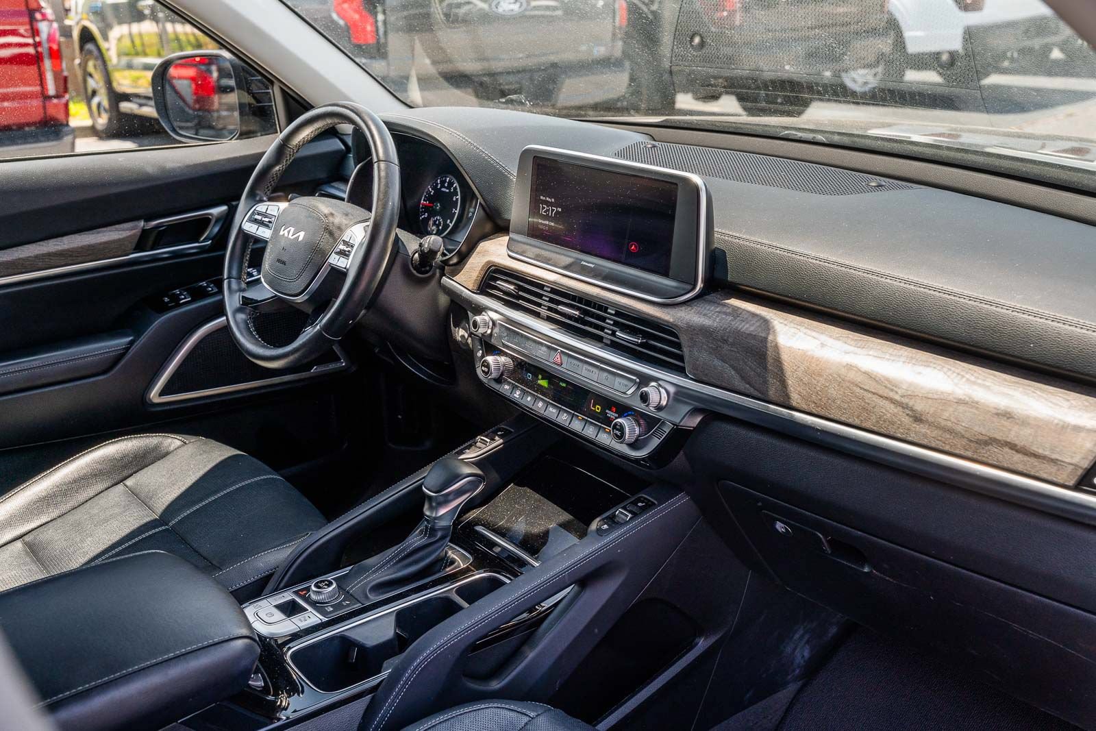 Used 2022 Kia Telluride EX w/ EX Premium Package AWD/4WD image 12