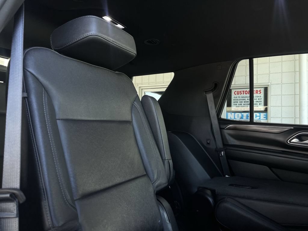 Certified 2022 Chevrolet Tahoe LT w/ Luxury Package AWD/4WD image 27