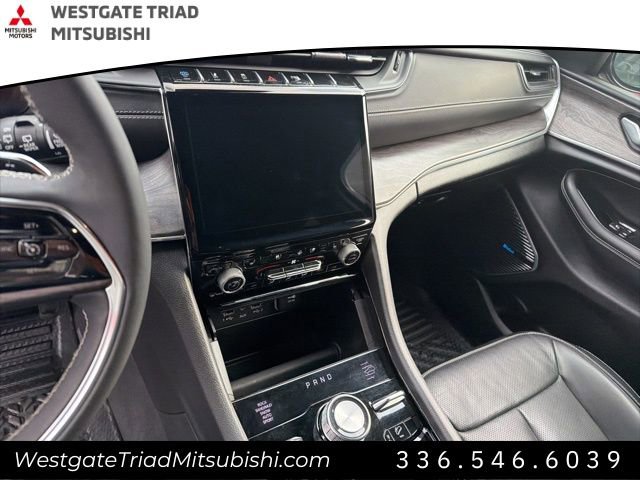 Used 2023 Jeep Grand Cherokee Overland image 13