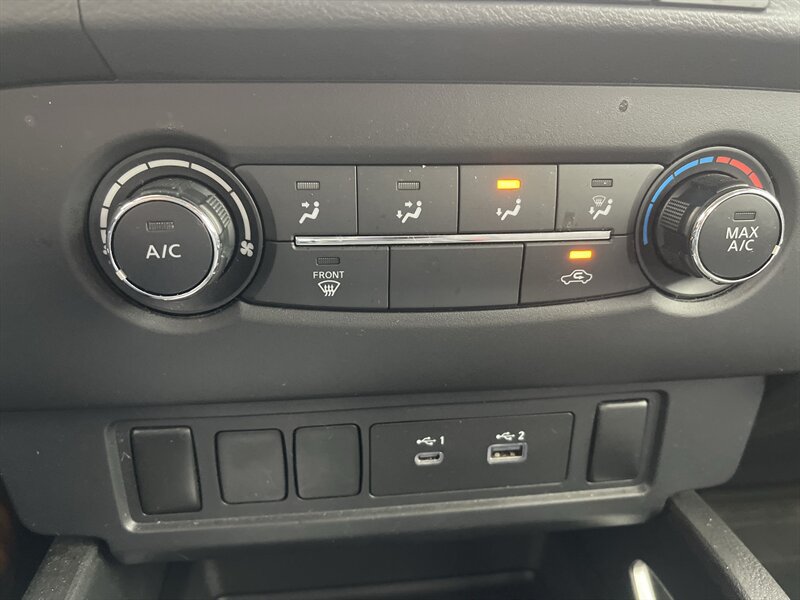 Used 2023 Nissan Frontier SV AWD/4WD image 18