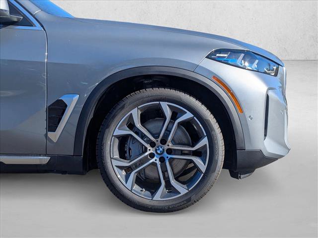 Used 2026 BMW X5 xDrive50e AWD/4WD image 10