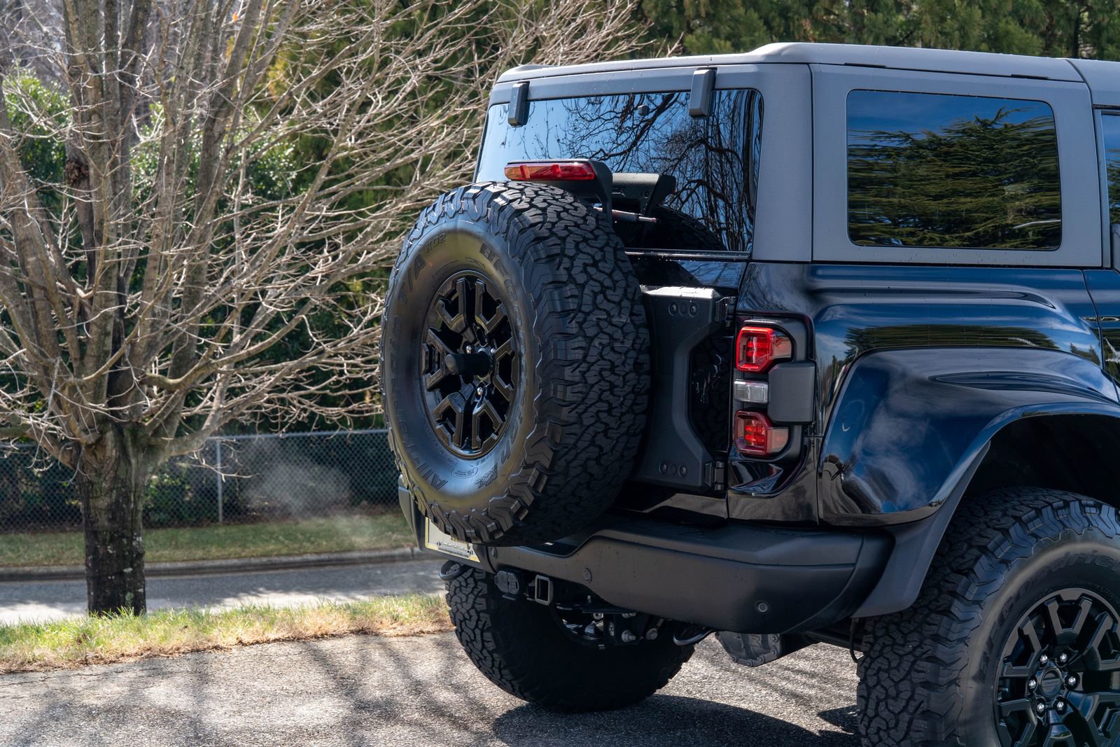 Used 2024 Ford Bronco Raptor w/ Interior Carbon Fiber Pack 6 image 11