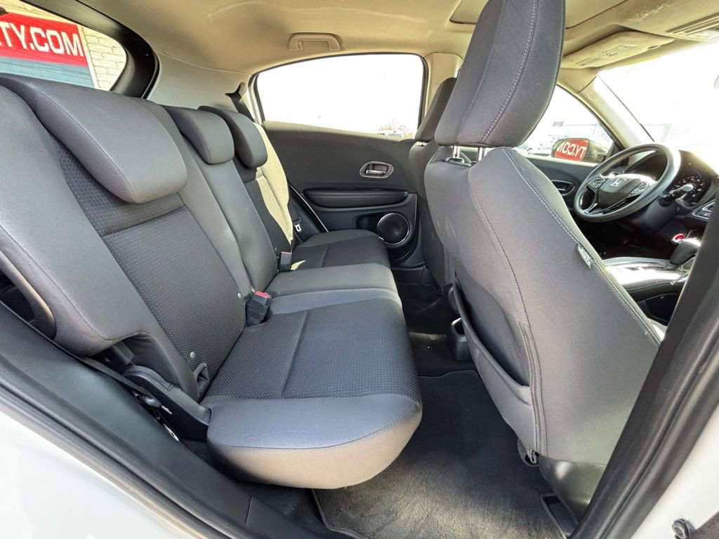 Used 2021 Honda HR-V EX image 9