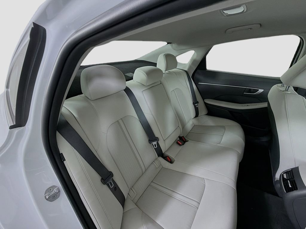 Used 2025 Hyundai Sonata SEL FWD image 27