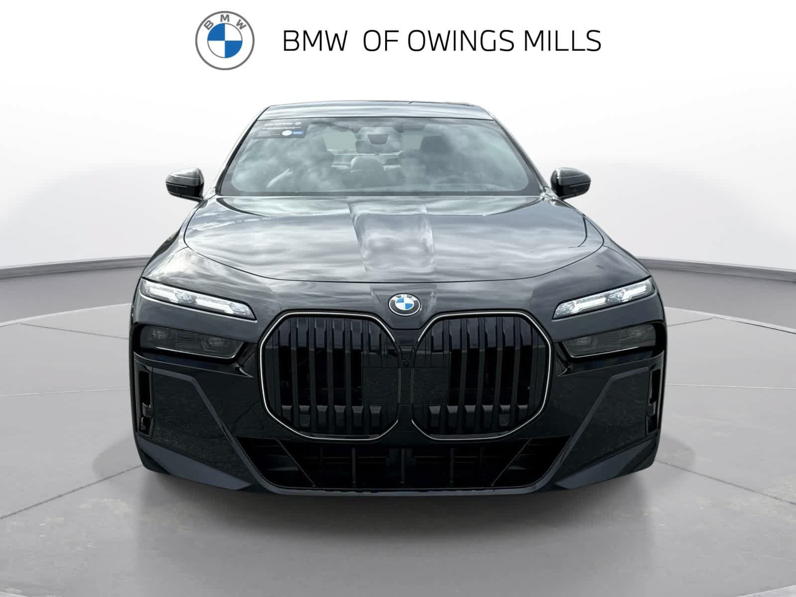 Used 2026 BMW 760i xDrive w/ Executive Package AWD/4WD image 15