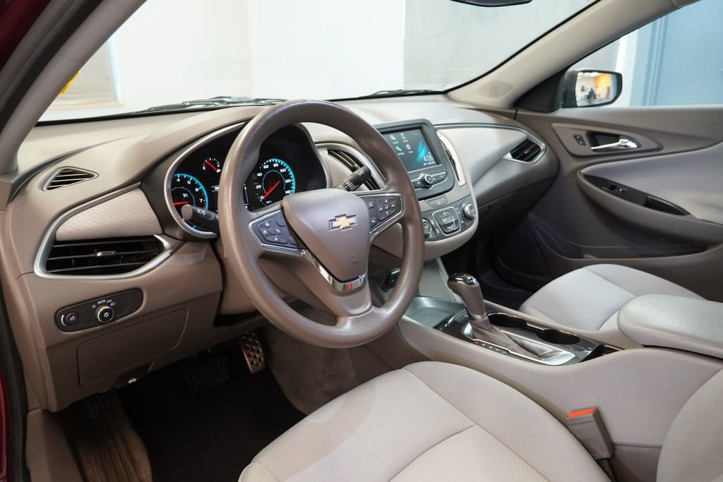 Used 2016 Chevrolet Malibu LS image 6