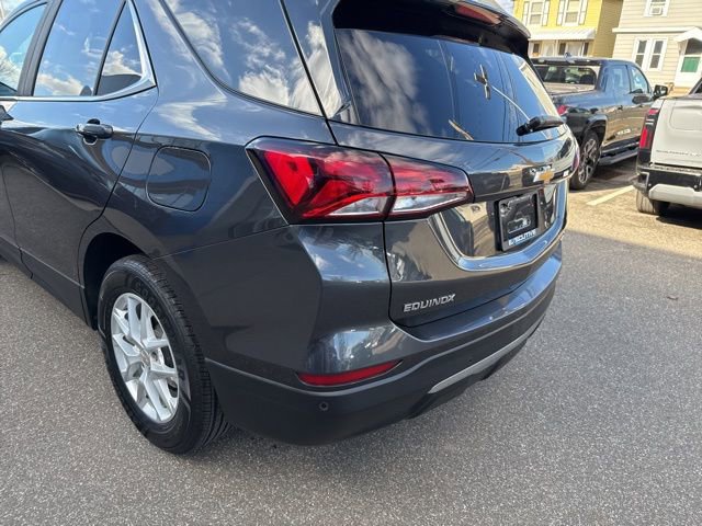 Used 2022 Chevrolet Equinox LT AWD/4WD image 8