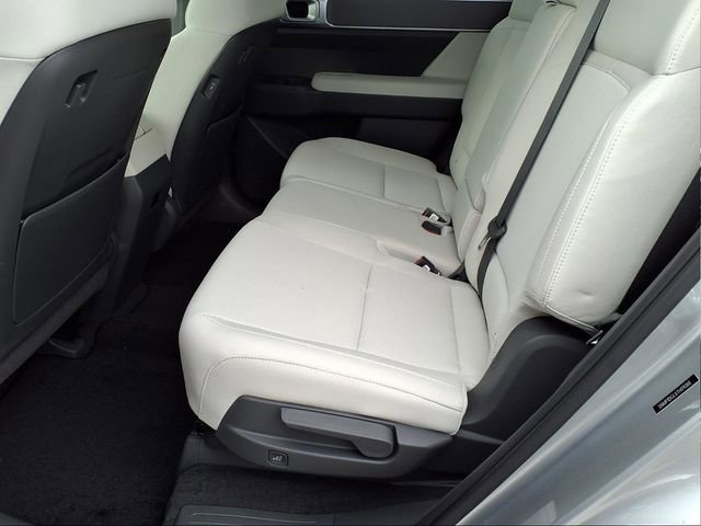 New 2026 Hyundai Santa Fe SE image 12