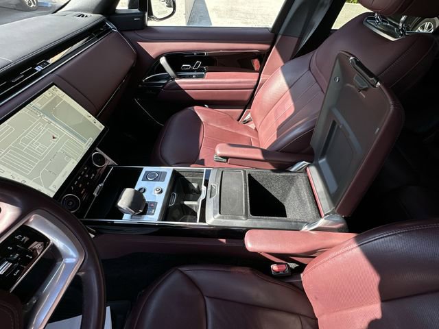 Used 2023 Land Rover Range Rover SE image 28