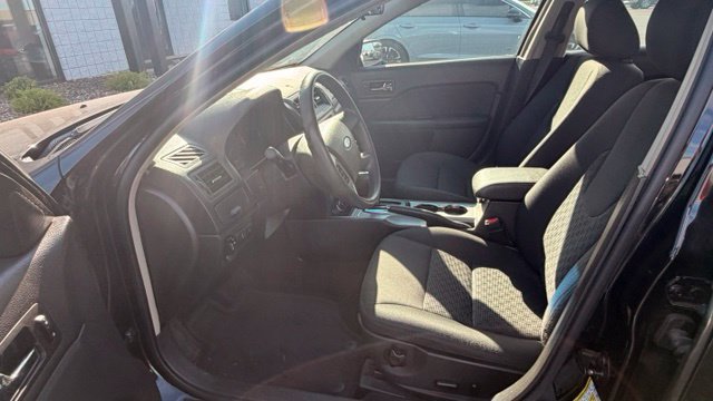 Used 2011 Ford Fusion SE w/ 201A Rapid Spec Order Code FWD image 12