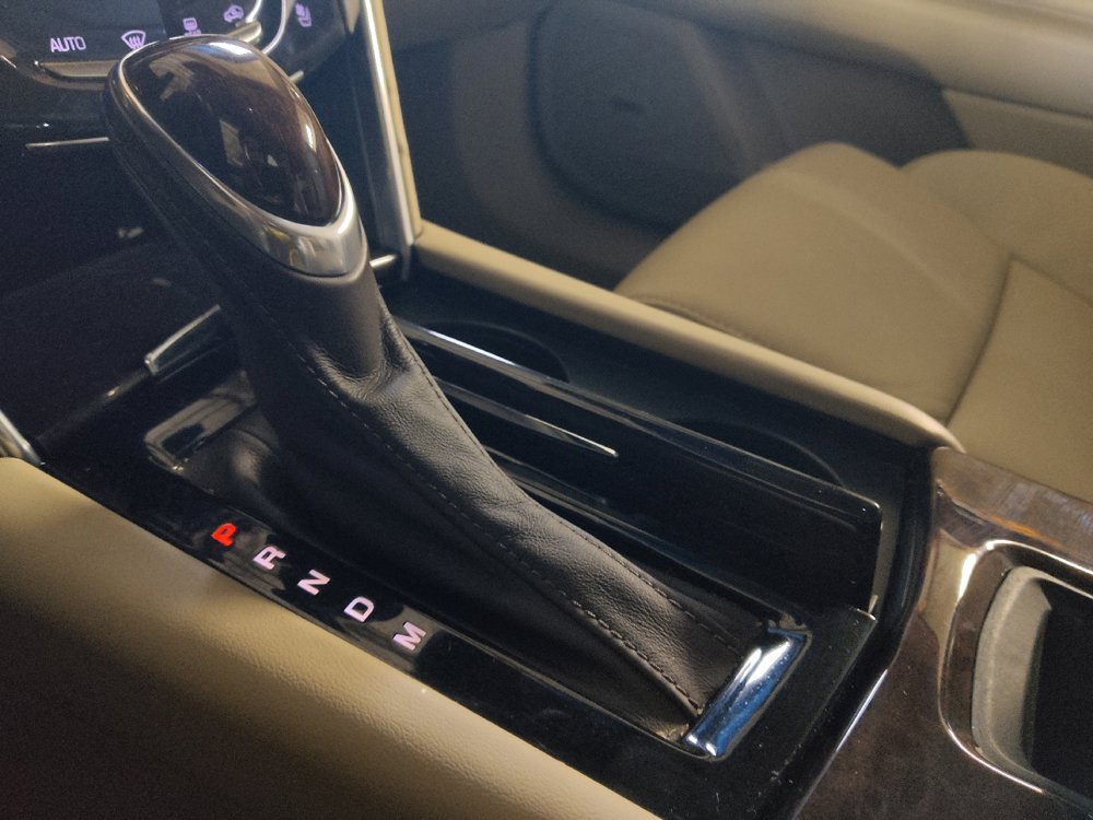 Used 2016 Cadillac XTS Luxury w/ Driver Awareness Package FWD image 26