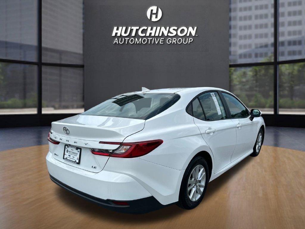 Used 2025 Toyota Camry LE FWD image 7