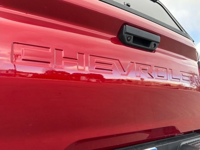 Used 2024 Chevrolet Colorado LT w/ LT Convenience Package III image 21