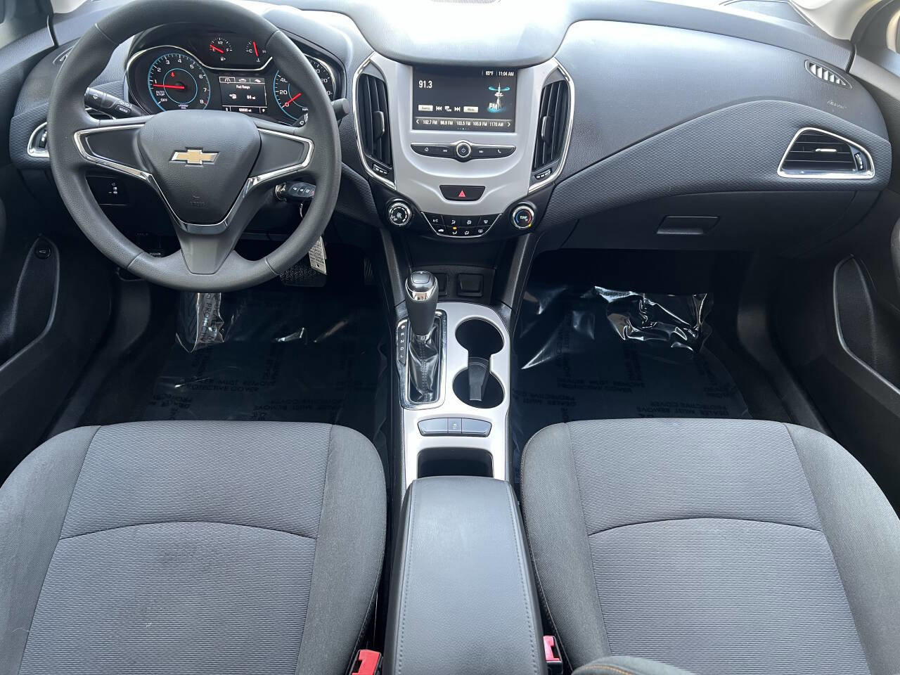 Used 2018 Chevrolet Cruze LS image 13