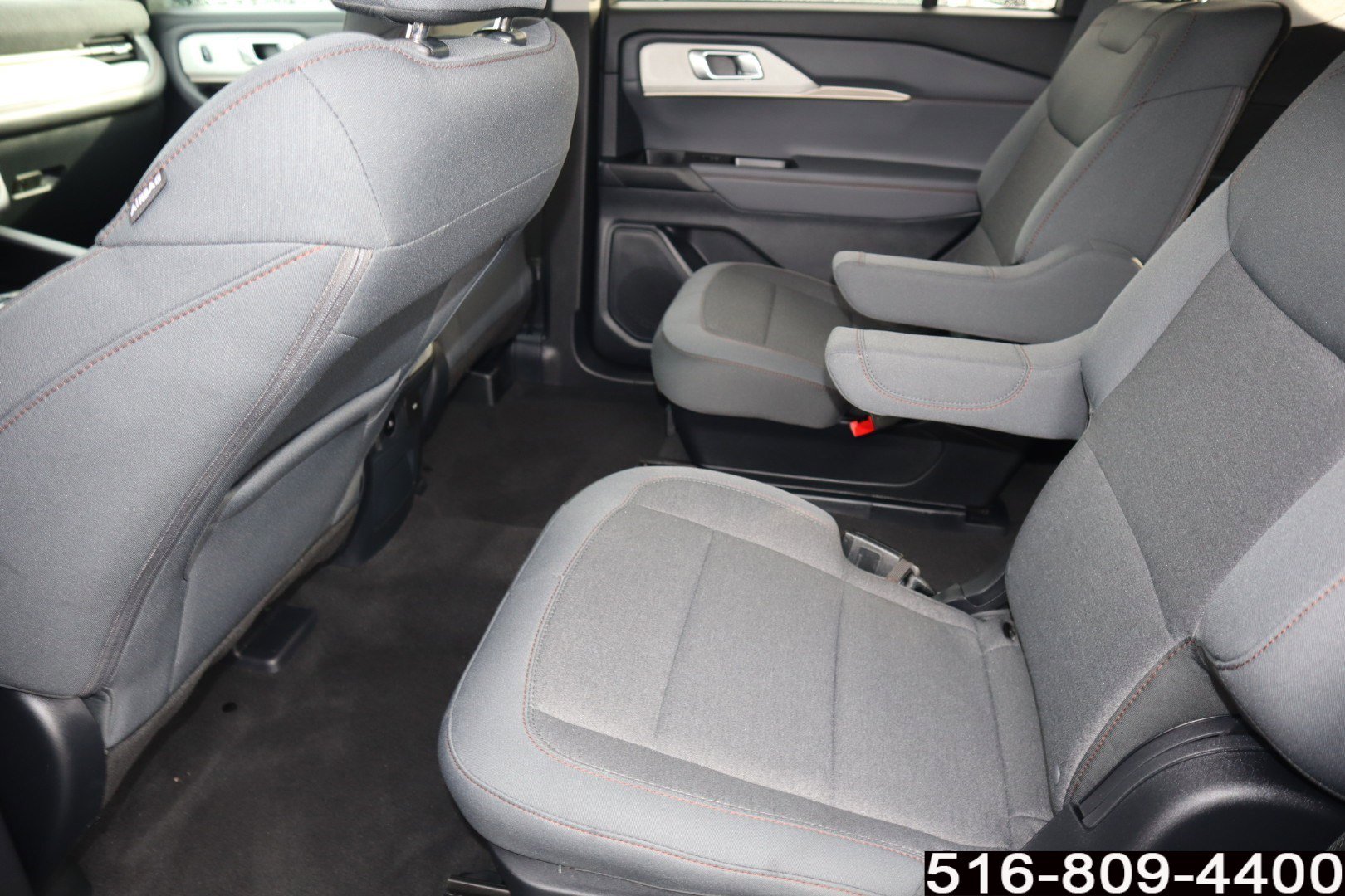 Used 2025 Ford Explorer Active image 15