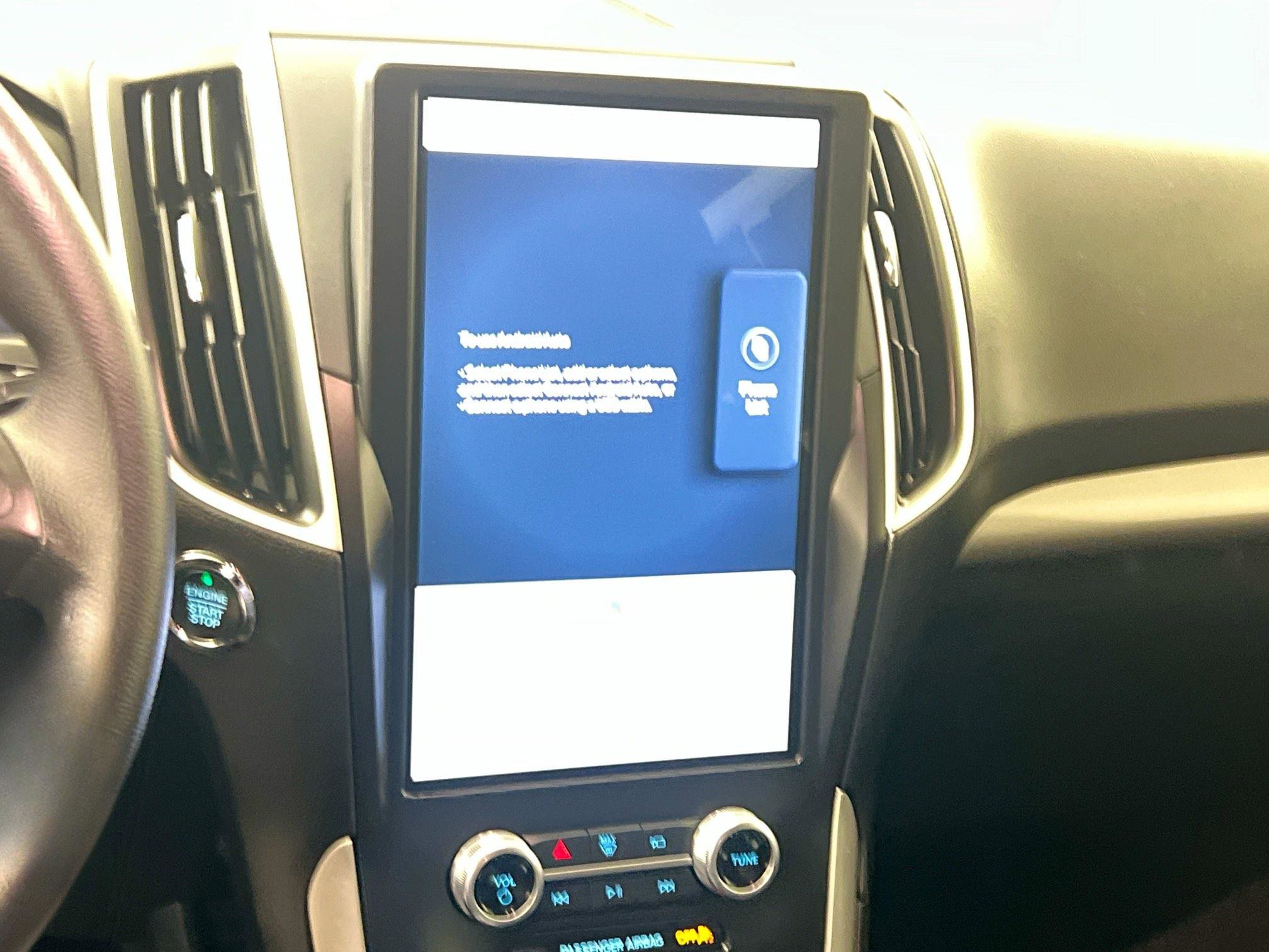 Used 2024 Ford Edge SE w/ Black Appearance Package image 28