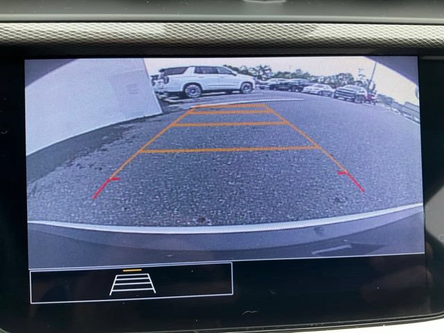 Used 2023 Buick Encore GX Preferred w/ Cold Weather Comfort Package FWD image 6