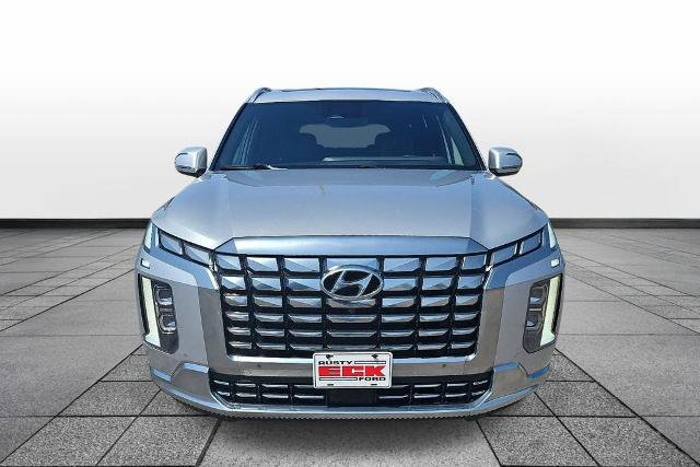 Used 2024 Hyundai Palisade Calligraphy AWD/4WD image 2