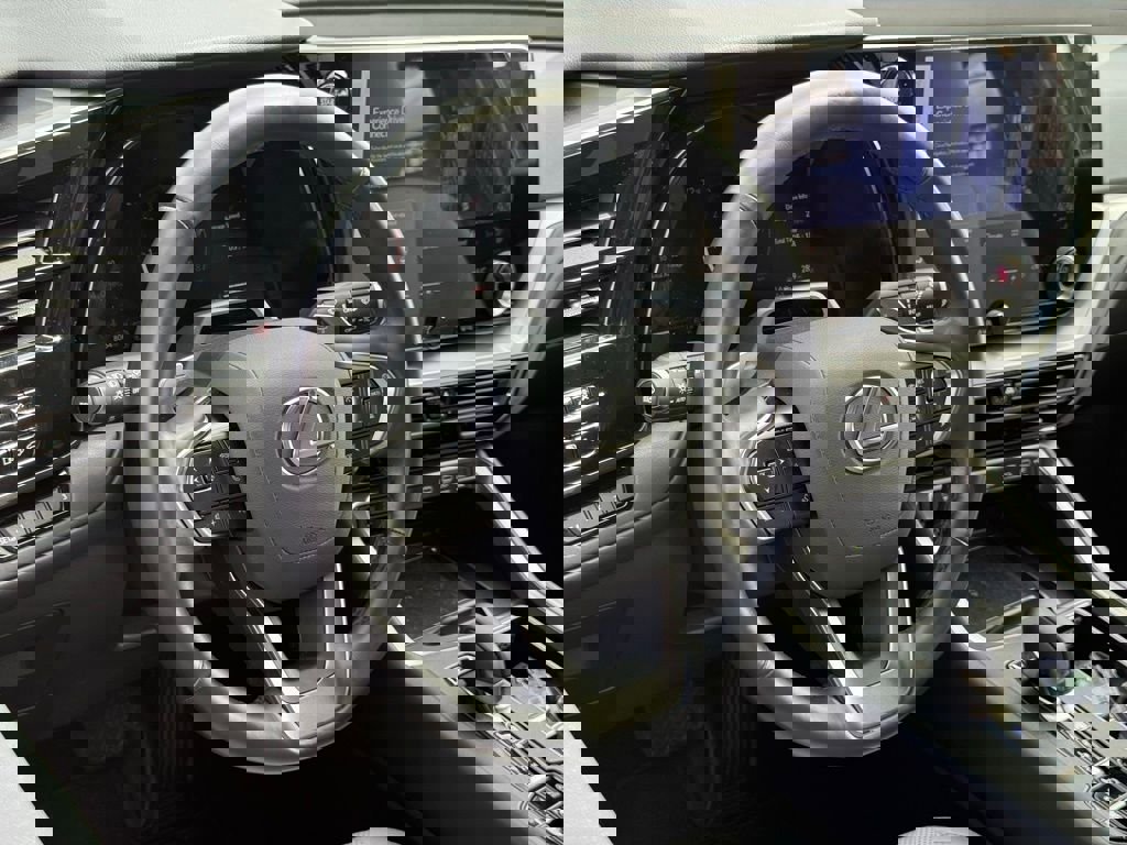 Certified 2025 Lexus TX 350 AWD w/ Technology Package image 19