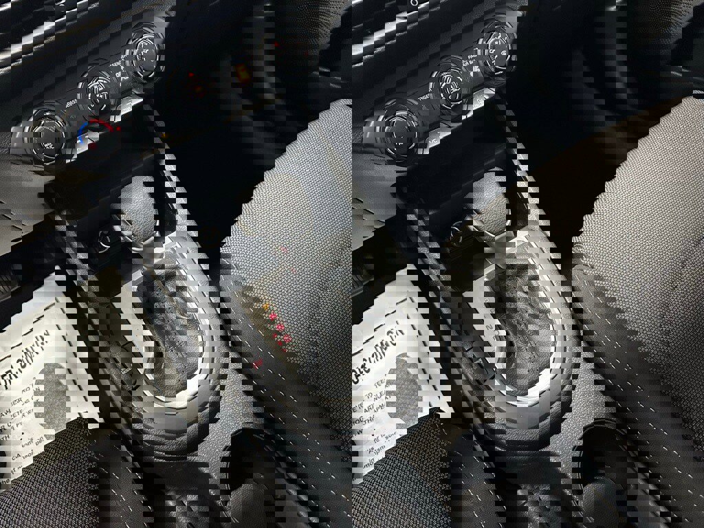 Used 2024 Kia Forte LXS image 33