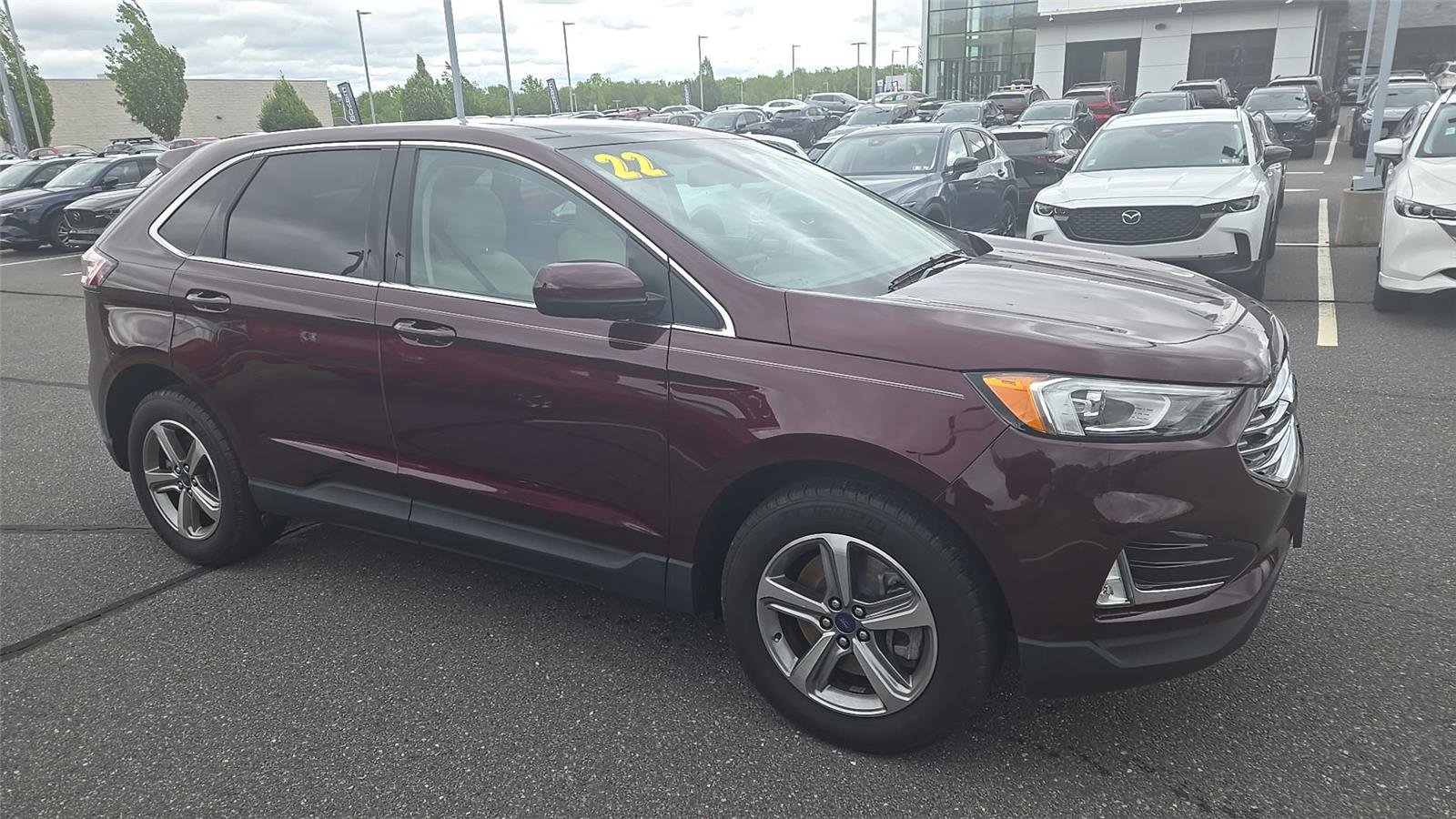 Used 2022 Ford Edge SEL w/ Convenience Package image 7