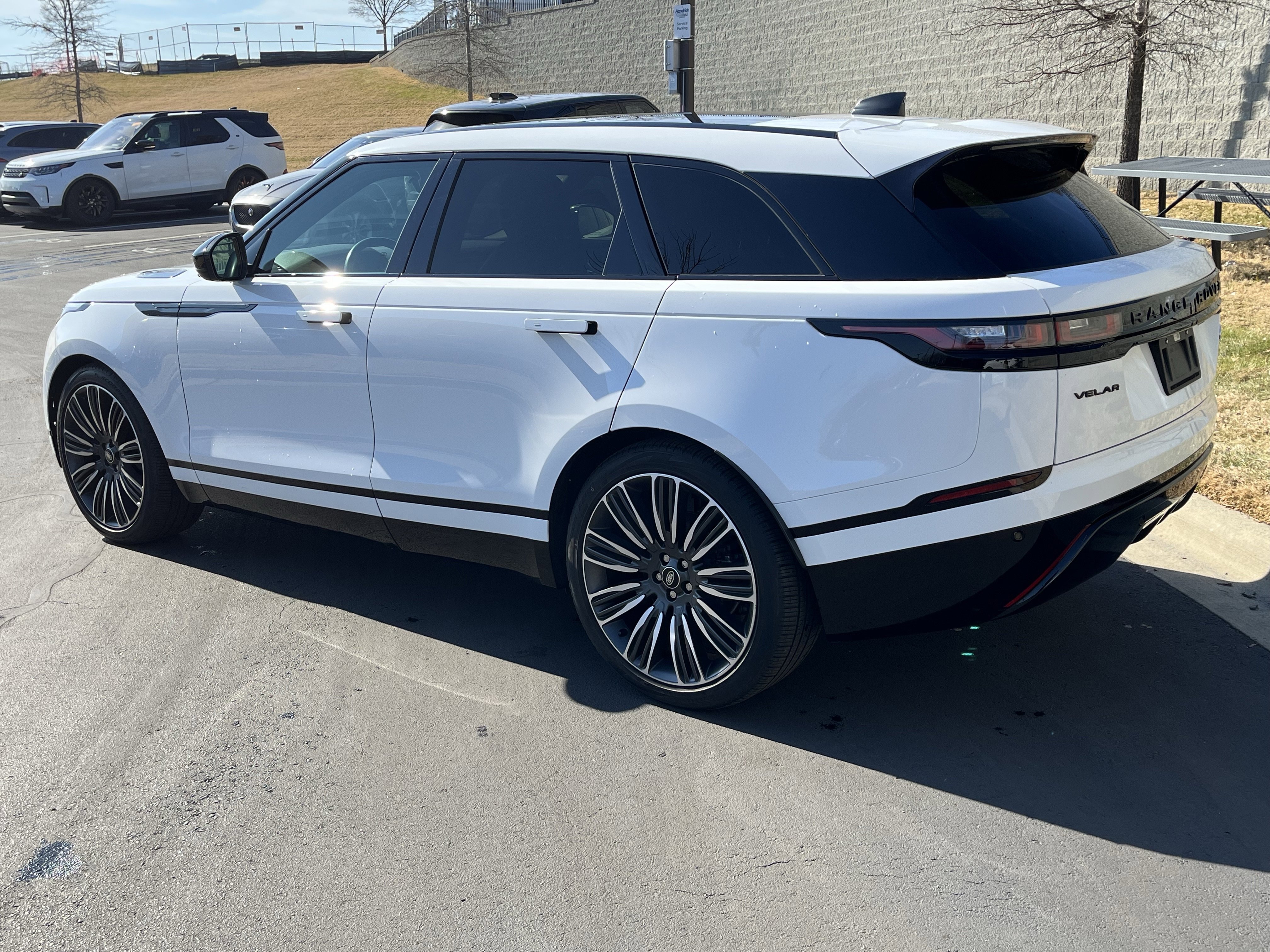 Certified 2023 Land Rover Range Rover Velar R-Dynamic S image 37
